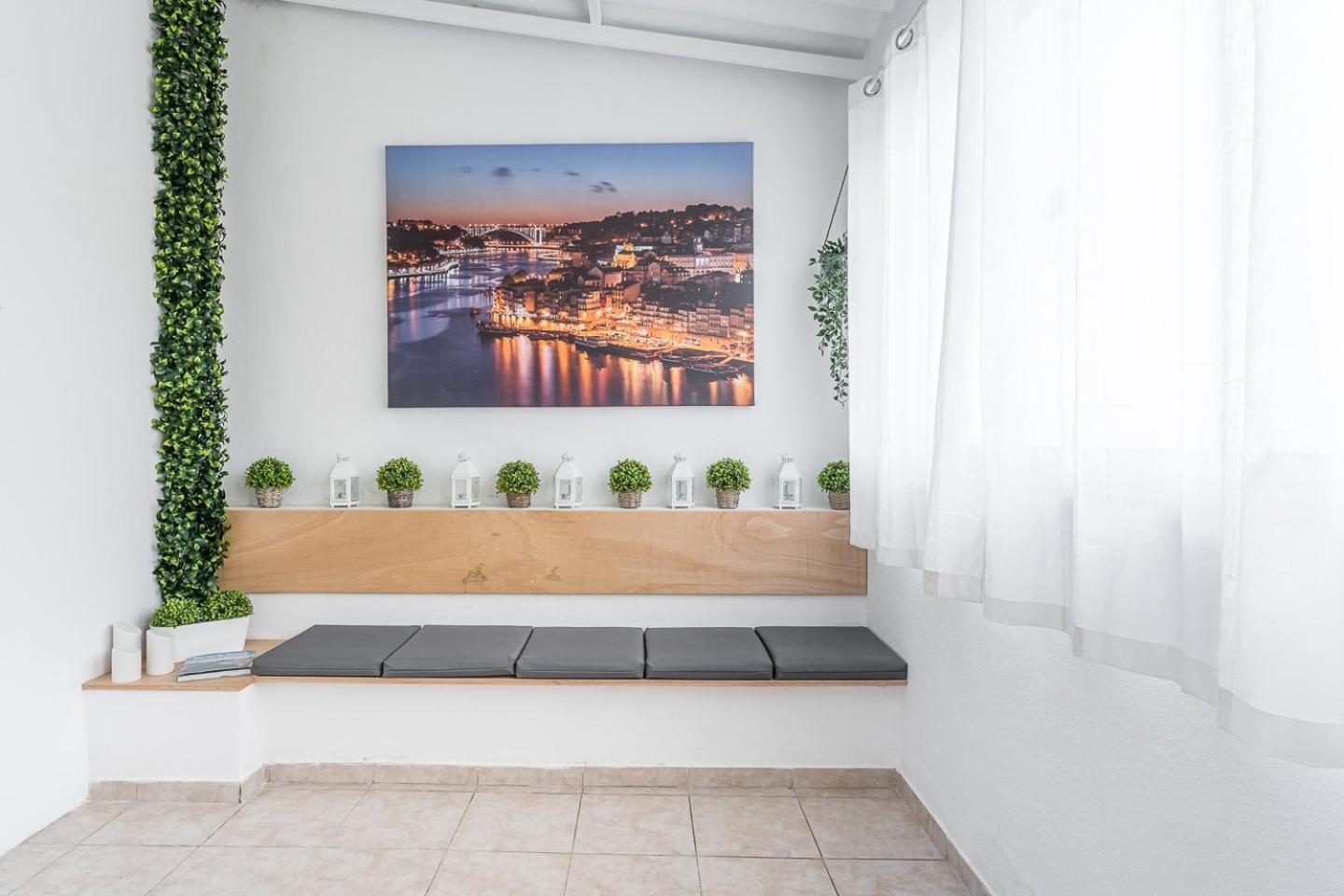 Guestready - Modern Cosy Apartment With A Terrace Порту Экстерьер фото